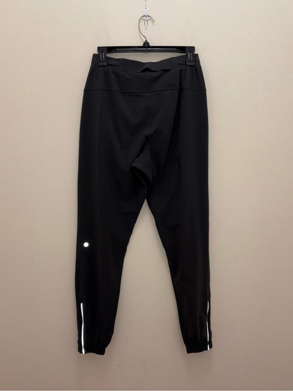 Lululemon Men’s Surge Jogger